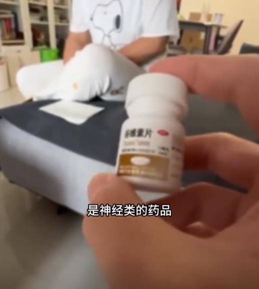 1xbet体育app月嫂疑似给婴儿喂食安眠药？保姆前后说法矛盾平台回应引热议(图3)